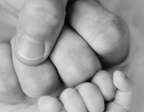 Mastering the Art of Baby Swaddling: Expert Techniques for Safe and Soothing Sleep