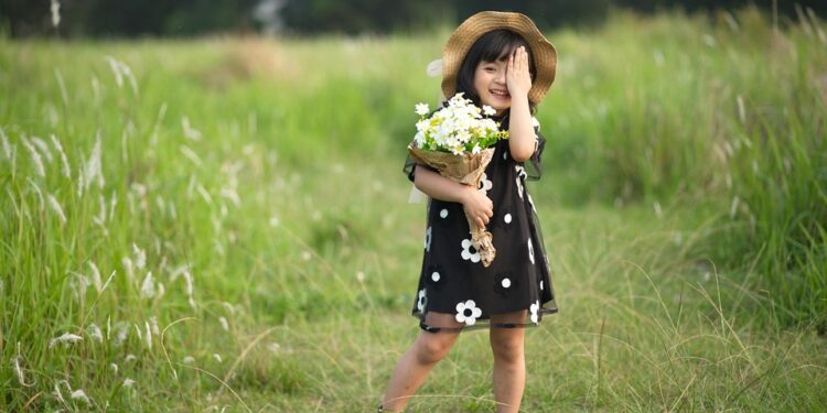 Nurturing Little Hearts: Cultivating Emotional Resilience in Children