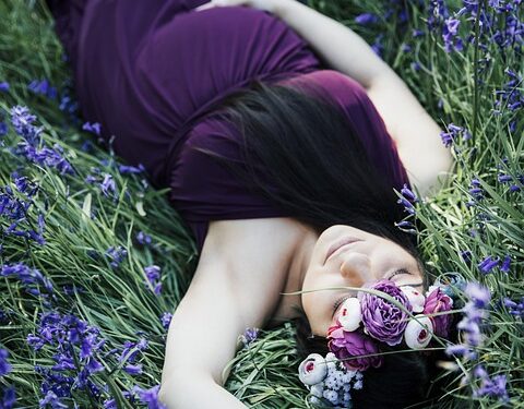 Stylish Bumps: Elevate Your Maternity Wardrobe with These Must-Have Clothes